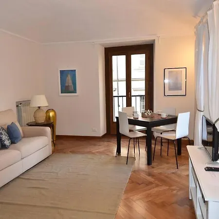 La Mole Davanti Finestra!