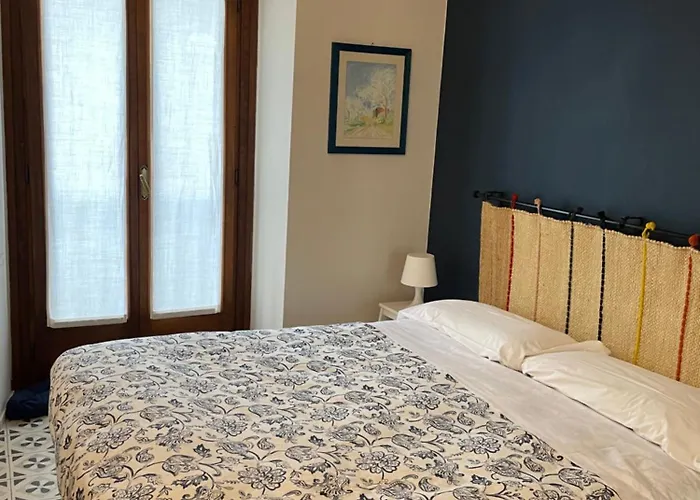 La Mole Davanti Finestra! Τορίνο